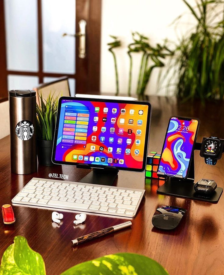 TECH & GADGETS